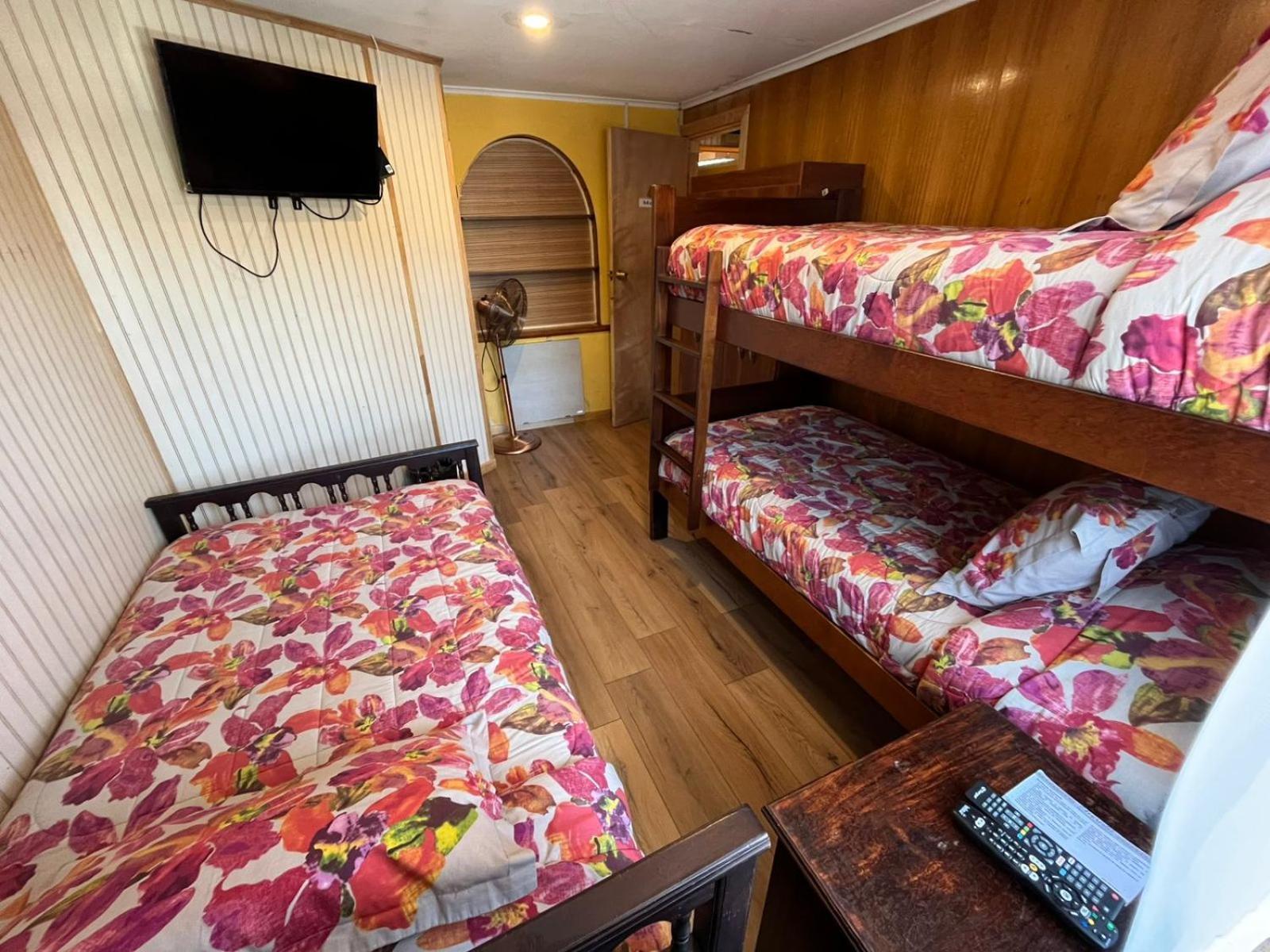 Umantue Hostel Пангипули Екстериор снимка